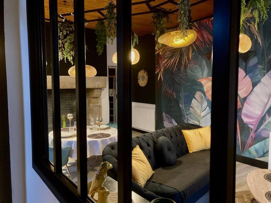 SUITE KASSIOPEE, romantisme, balnéo, sauna Quimperlé Esterno foto