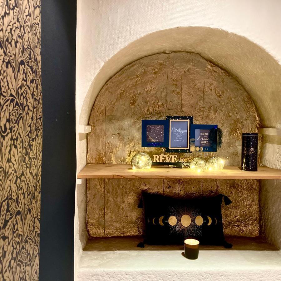 SUITE KASSIOPEE, romantisme, balnéo, sauna Quimperlé Esterno foto